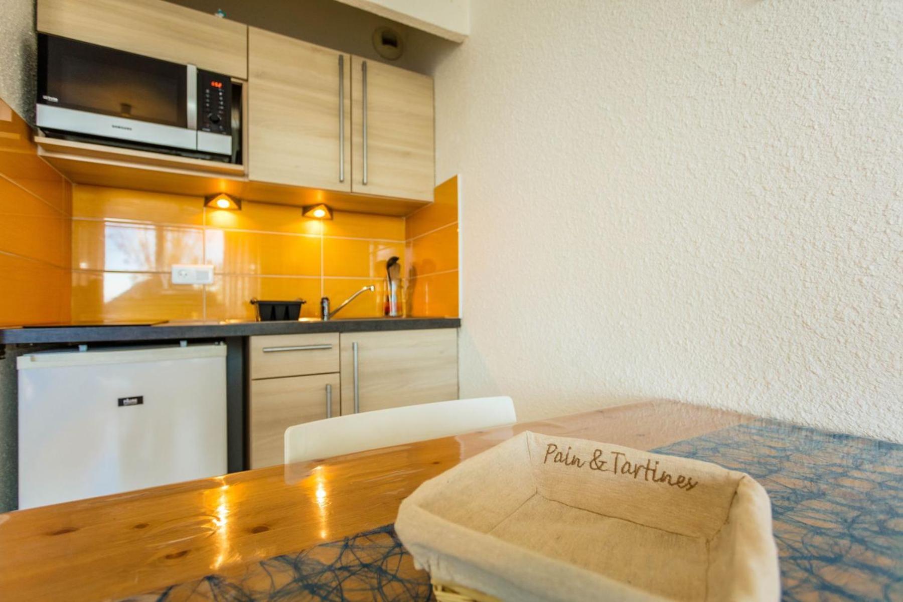 Residence De Tourisme L'Albatros Палава-ле-Фло Екстериор снимка