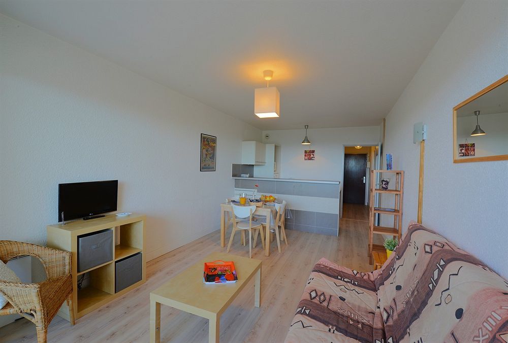 Residence De Tourisme L'Albatros Палава-ле-Фло Екстериор снимка